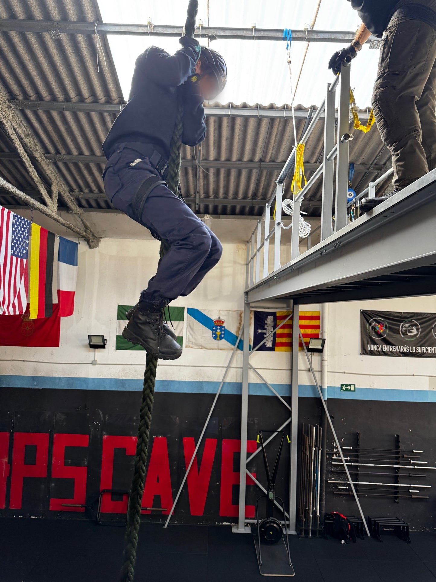 Curso OTV-FR (Operativa Táctica Vertical para Fast-Rope)