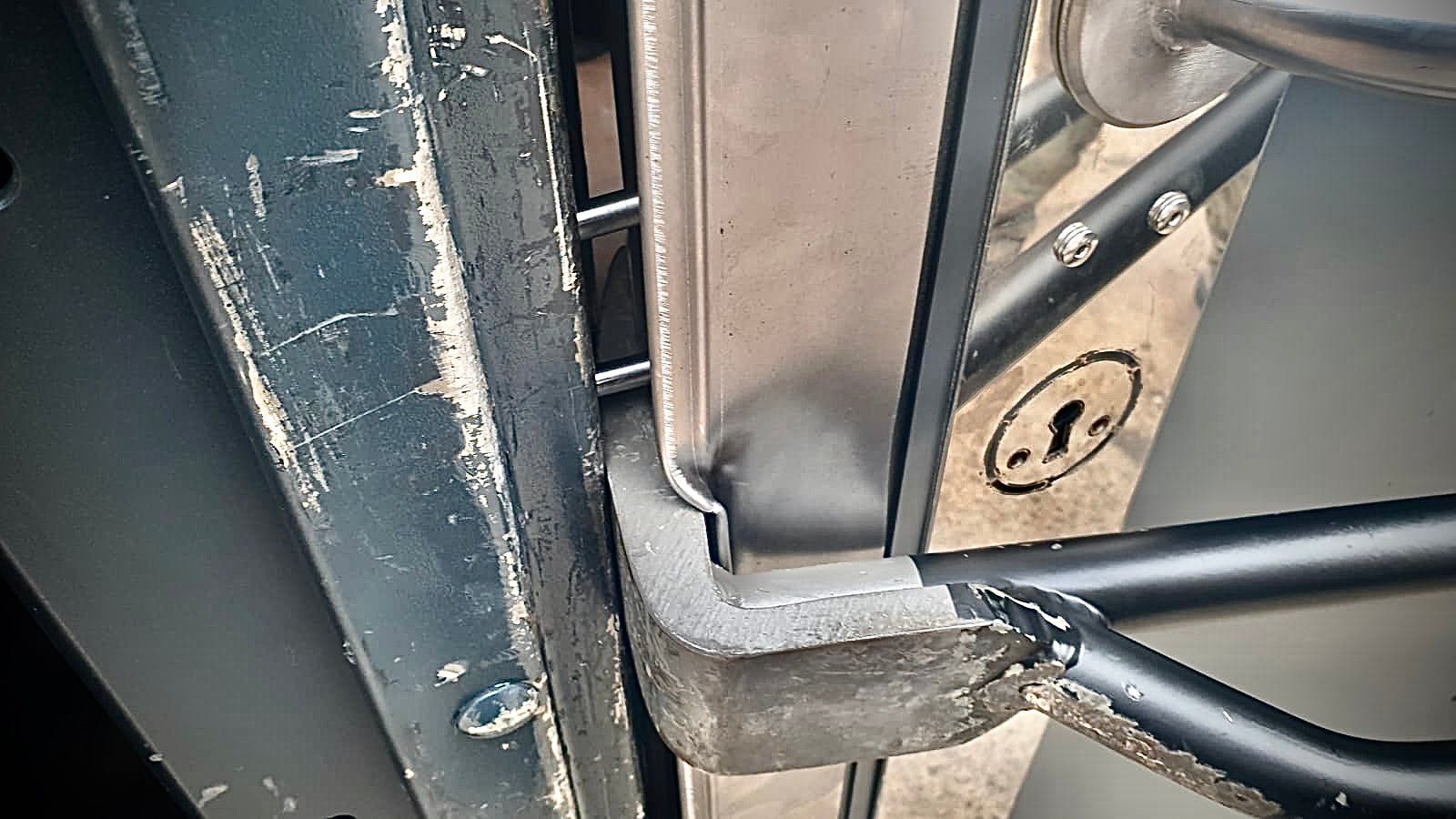 Aperturas negativas, palanca curso Breacher