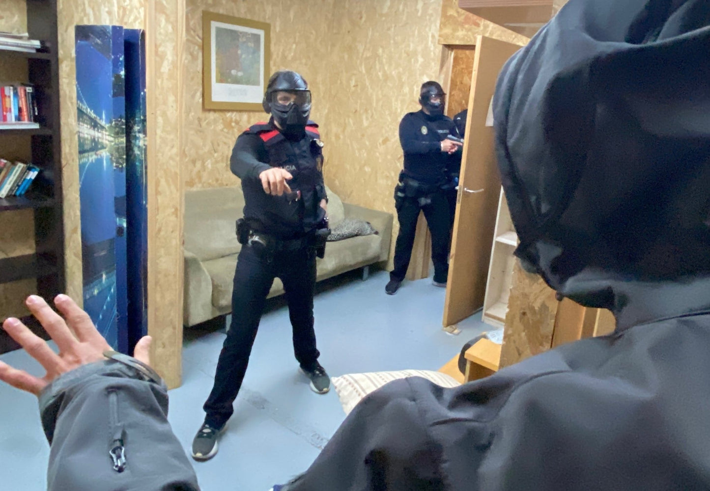 Resolución de incidencias, trato con personas curso RCONF